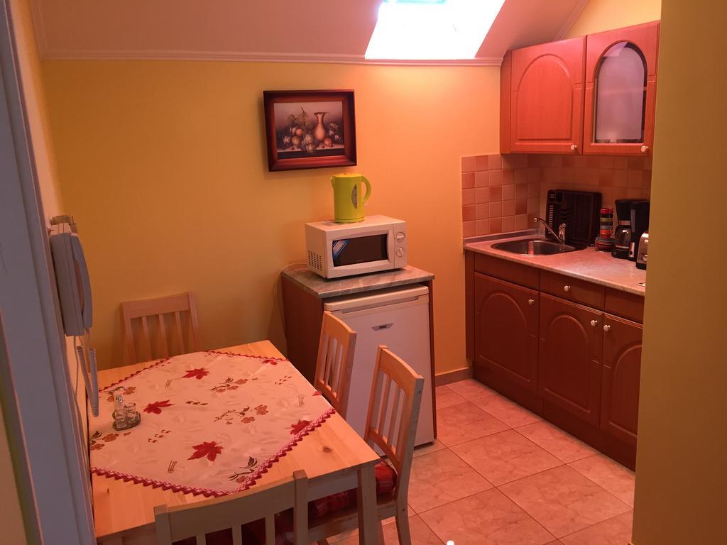 Green Park Apartment Hévíz Δωμάτιο φωτογραφία
