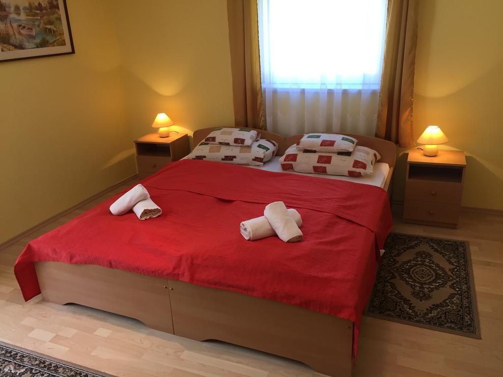Green Park Apartment Hévíz Δωμάτιο φωτογραφία